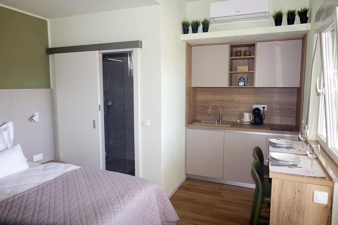 Apartments Bombonin Makarska Eksteriør billede